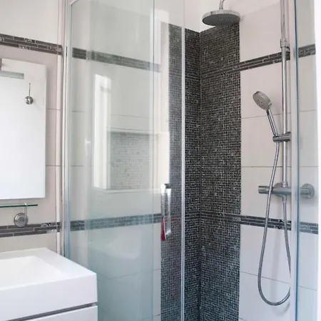 Lovely Apt Near Batignolles Park 公寓 *